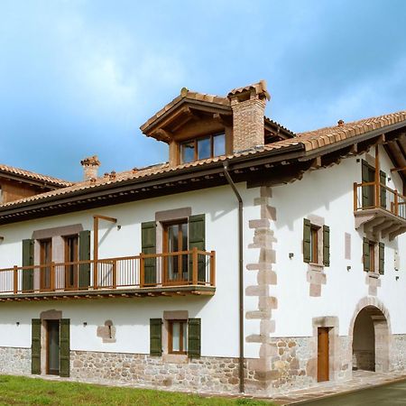 Casa Rural Kabia Arráyoz Екстериор снимка